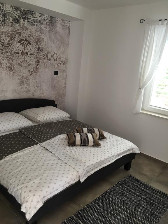 Salt & Sand Villa Kornic Bagian luar foto