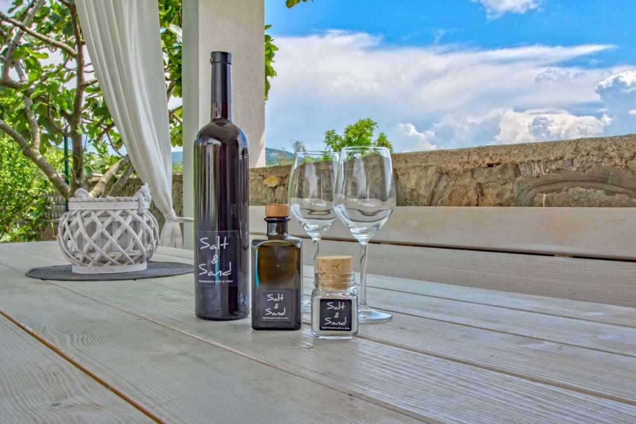 Salt & Sand Villa Kornic Bagian luar foto
