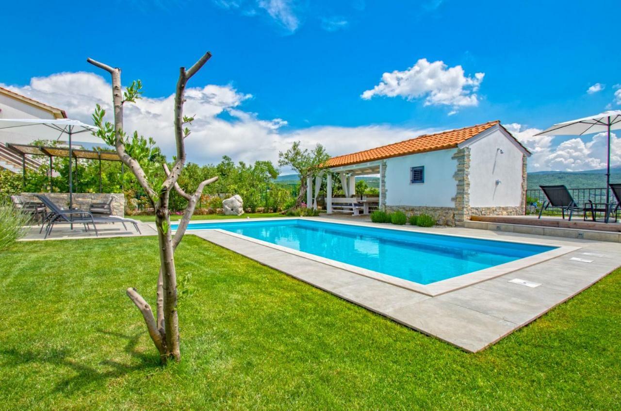 Salt & Sand Villa Kornic Bagian luar foto
