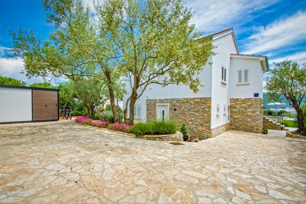 Salt & Sand Villa Kornic Bagian luar foto